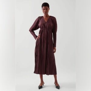 Beautiful COS Dress 12 Burgundy Pleated V Neck Midi Dress